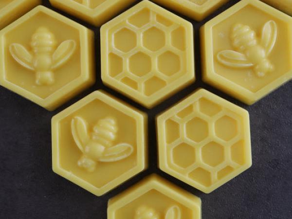 esagoni di cera d'api